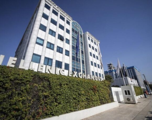 Χρηματιστήριο: Κράτησε τις 920 μονάδες παρά τις απώλειες