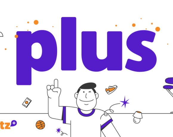 Skroutz Plus: Ετήσια συνδρομή 17 ευρώ με δωρεάν μεταφορικά για παραγελίες 20 ευρώ και άνω
