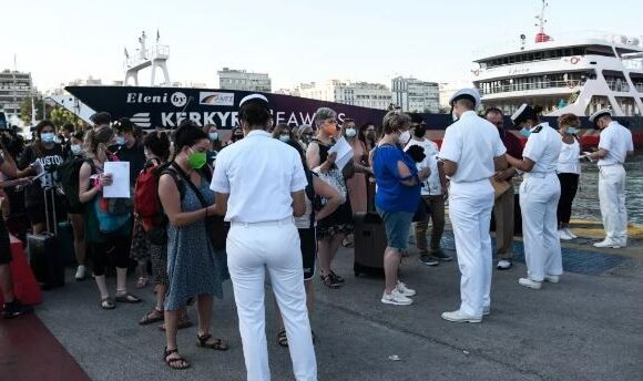 Έξοδος – Ταξίδι με πλοίο: Οι προϋποθέσεις για την επιβίβαση και την επιστροφή