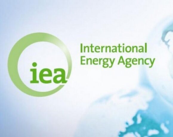 Διεθνής Οργανισμός Ενέργειας: Σε επίπεδα ρεκόρ η εκπομπή διοξειδίου του άνθρακα από τα σχέδια ανάκαμψης της πανδημίας