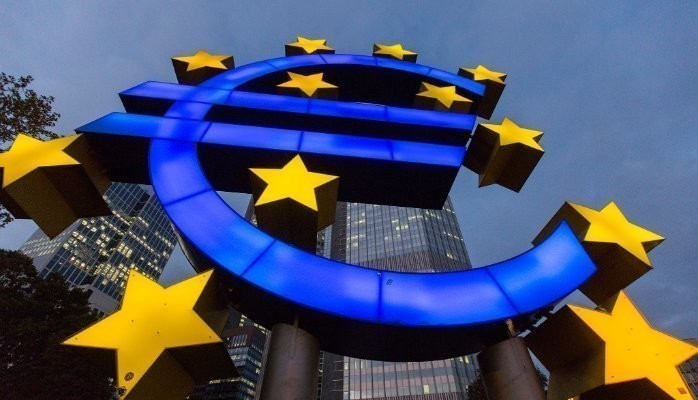 Ετοιμάζονται για τη μάχη της λιτότητας τα «γεράκια» της Ευρωζώνης – Οι φόβοι για το «σύνδρομο Τρισέ»