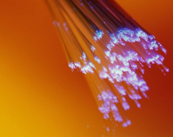 Ιαπωνία: Ρεκόρ ταχύτητας σύνδεσης 319 Tb/s στο Internet