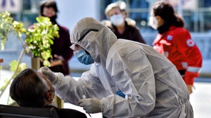 Κύπρος: 960 τα νέα κρούσματα κορωνοϊού