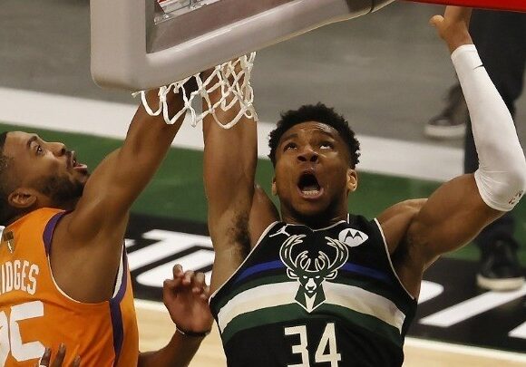 Ο μυθικός Αντετοκούνμπο «σήκωσε» το Nba – Μιλγουόκι Μπακς Φοίνιξ Σανς 105 98