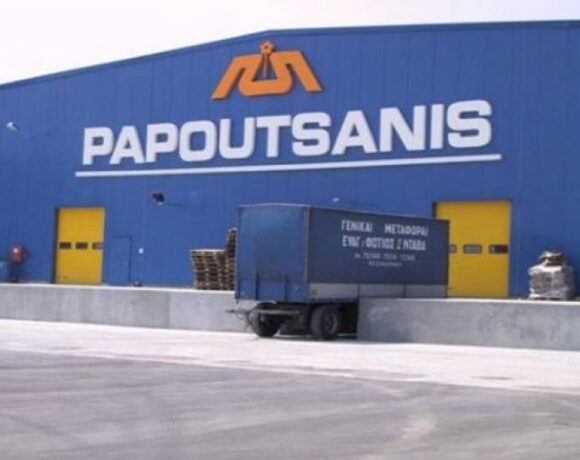 Παπουτσάνης: Αύξηση 15,7% στον κύκλο εργασιών το α’ εξάμηνο 2021