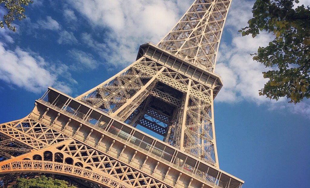 Πύργος του Άιφελ: Ανοίγει ξανά έπειτα από εννέα μήνες