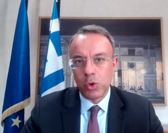 Σταϊκούρας: Πολύ σημαντικό βήμα η συμφωνία για ελάχιστη φορολόγηση των πολυεθνικών