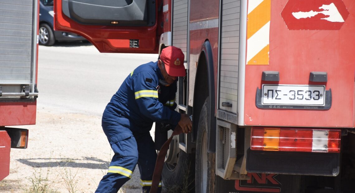 Φωτιά στην Κεφαλονιά: Απομακρύνθηκαν κάτοικοι, ενισχύθηκαν οι πυροσβεστικές δυνάμεις