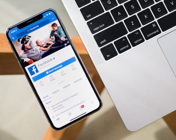Facebook: Τα έσοδα δεν επηρεάστηκαν από τις αλλαγές στο iOS