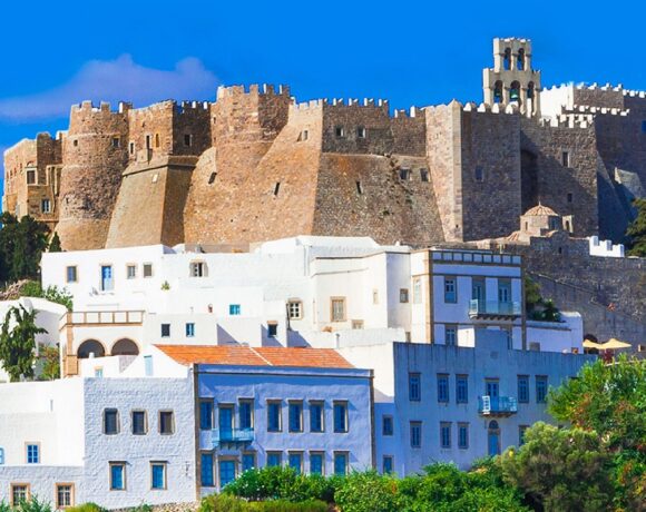 Greece And Cyprus Explore Ways To Promote Religious Tourism