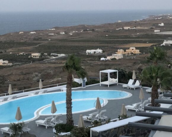 Santorini’s Amber Light Villas Launches Special In House Activities For Guests