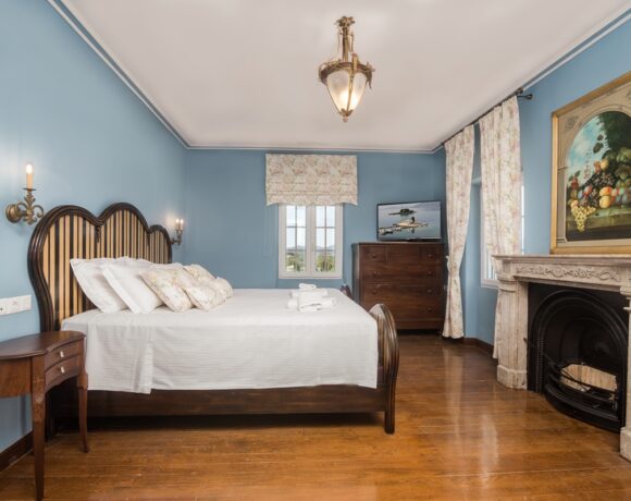 Villa 1870 Κέρκυρα: Διακοπές ως πραγματικός Κερκυραίος αριστοκράτης του 19ου αιώνα | ΦΩΤΟ