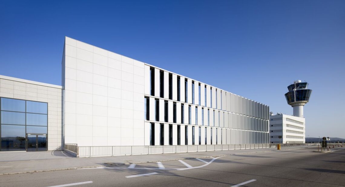 Athens Airport Gets ‘prix Versailles’ Nomination For South Wing Expansion