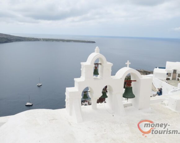 Ελλάδα Σαντορίνη: Μεγάλες νικήτριες στα αμερικανικά τουριστικά βραβεία Fxexpress 2021 Awards