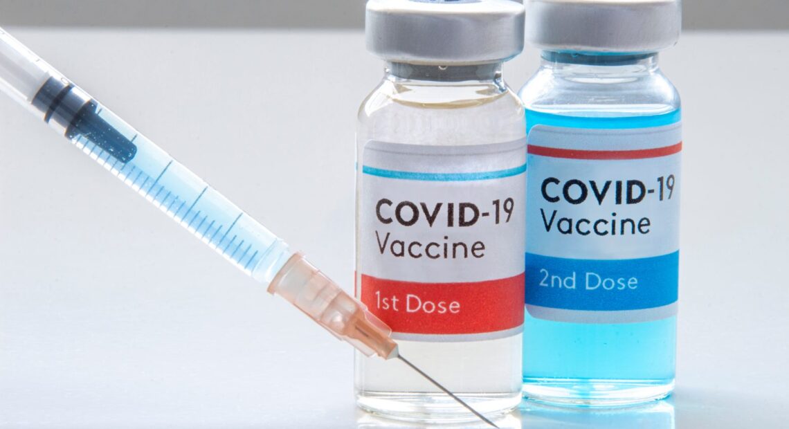 Εμβόλια – Pfizer και Moderna αύξησαν τις τιμές τους στην ΕΕ