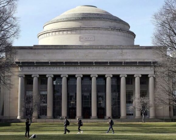 Η παρέα του Mit που αγόρασε Bitcoin στα $100 – Γιατί κάποιοι έγιναν ζάμπλουτοι και άλλοι δεν κέρδισαν ούτε δολάριο