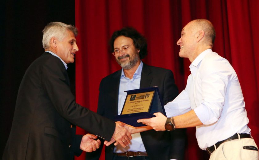 Λαβράκια στα Επτάνησα για τον ΣΕΓΑΣ, αυτοί που φεύγουν και αυτοί που μένουν