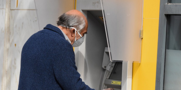 Νέο θεσμικό πλαίσιο για πρόωρες συντάξεις: Πώς διαμορφώνονται τα όρια ηλικίας