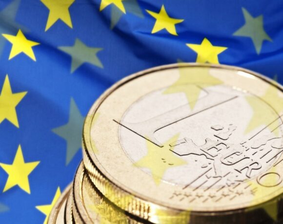 Συνάλλαγμα: Το ευρώ ενισχύεται 0,18% στα 1,171 δολάρια