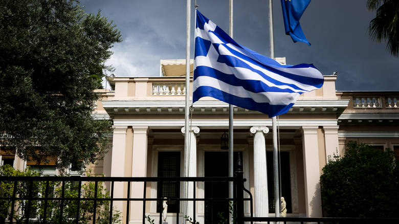 Το αφήγημα των 100 δισ