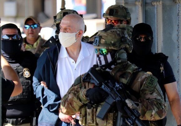 «el Doctor»: Πρώην βαρόνος των ναρκωτικών εκδόθηκε από τις ΗΠΑ στο Μεξικό