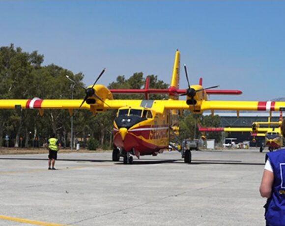 Eu, World Stand By Greece With Firefighting Aid