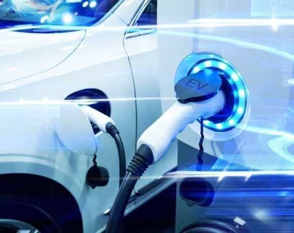 Hλεκτρικά αυτοκίνητα: 60% 68% χαμηλότερες εκπομπές διοξειδίου του άνθρακα από τα οχήματα με κινητήρα εσωτερικής καύσης