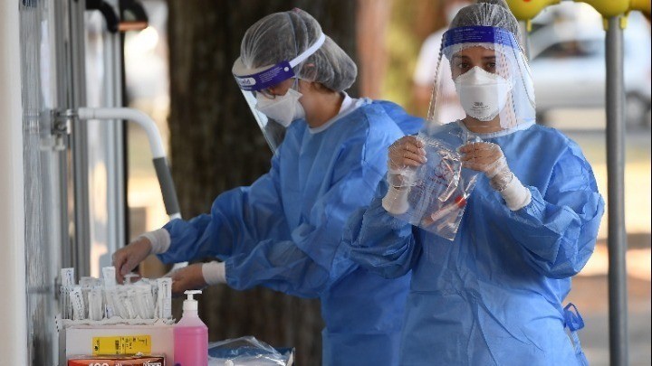 Kορωνοϊός: Έτσι έθεσε υπό έλεγχο την πανδημία η Ισλανδία