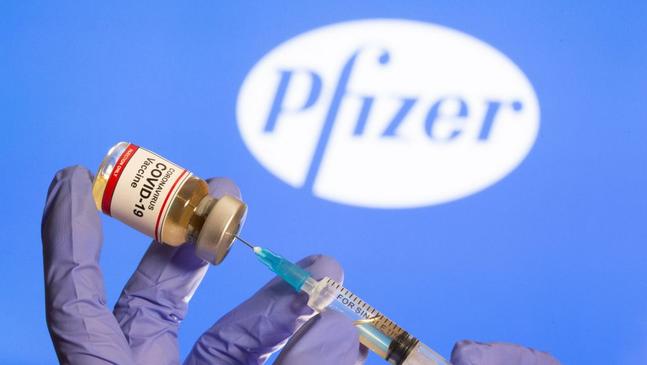 Pfizer Biontech: Κατέθεσαν αίτηση έγκρισης τρίτης δόσης εμβολίου