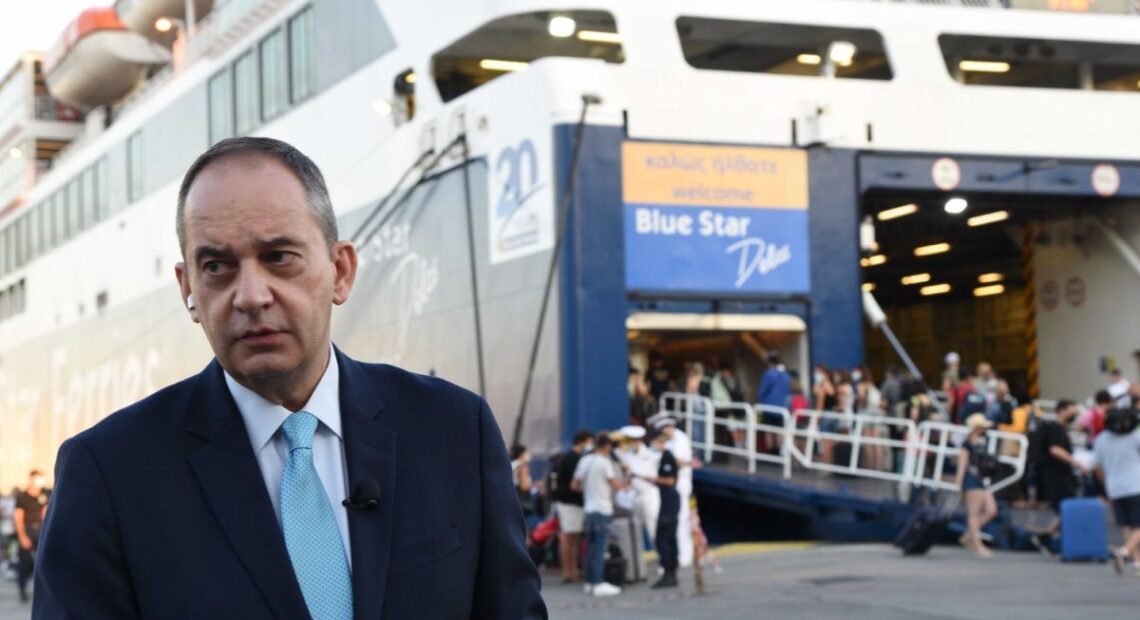 Strict Checks On Ferry Travel Documents In Greece Will Continue, Says Minister