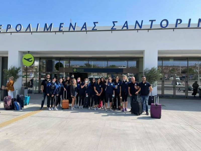«8α Νομίκεια»: Πρώτο σερβίς στο τουρνουά του ΑΟ Θήρας