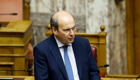 Βουλή: Με 158 ψήφους υπέρ ψηφίσθηκε το νέο ασφαλιστικό 