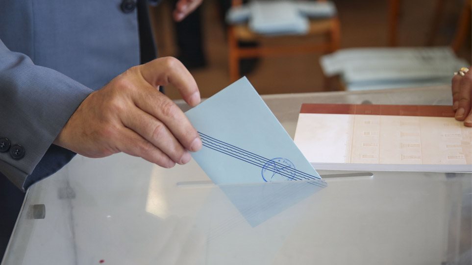 Δημοσκόπηση Mrb: Προβάδισμα ΝΔ με 11,9%