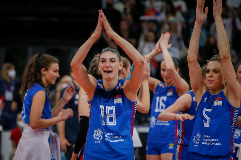 Ευρωβόλεϊ γυναικών: Τεράστια Μπόσκοβιτς οδήγησε την Σερβία στον τελικό