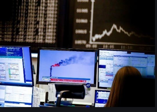 Ευρωπαϊκά χρηματιστήρια: Μικρές μεταβολές με το βλέμμα στις ΗΠΑ