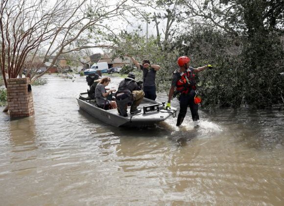 Κυκλώνας Άιντα – Νυχτερινή απαγόρευση κυκλοφoρίας στη Νέα Ορλεάνη – Χωρίς ρεύμα η Λουιζιάνα
