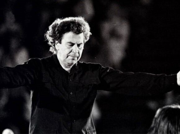 Μίκης Θεοδωράκης – Πέθανε ο σπουδαίος μουσικοσυνθέτης