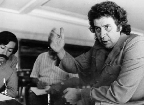 Οι πολιτικοί αποχαιρετούν τον Μίκη Θεοδωράκη