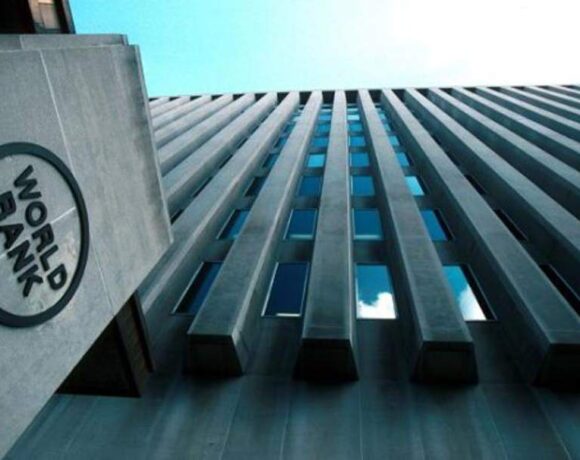 Παγκόσμια Τράπεζα: Στελέχη ασκούσαν πιέσεις για να ανέβει θέσεις η Κίνα το 2017