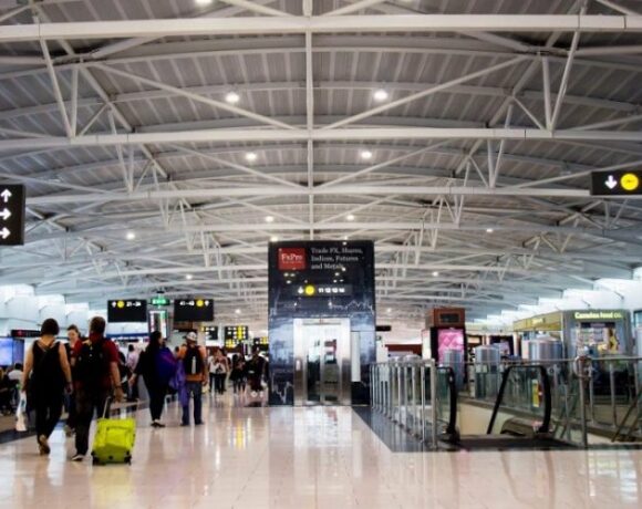Παράταση ΝΟΤΑΜ έως 13 Σεπτεμβρίου για πτήσεις από και προς τα νησιά