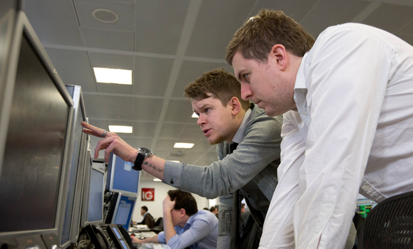 Υποτονικότητα στα ευρωπαϊκά χρηματιστήρια με το βλέμμα στον αμερικάνικο πληθωρισμό