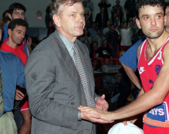 Όταν ο Κούβελος έπεισε τον Ντούντα για τον Πανιώνιο