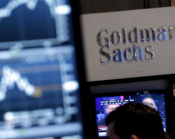 Cnbc: Ύποπτες κινήσεις πριν ανακοινωθεί η εξαγορά της Greensky από τη Goldman Sachs