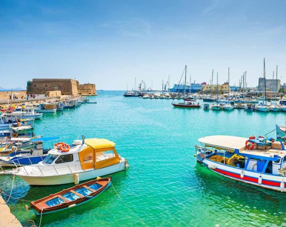 Greece Most Successful European Destination For July August Arrivals, Says Forwardkeys