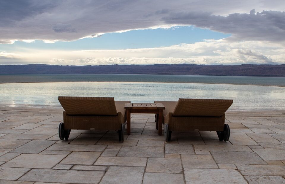 Greek Hoteliers Call For Revised Covid 19 Health Protocols Due To Changing Weather