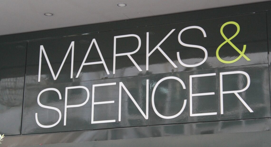 Marks & Spencer: Ανανεώνει τα καταστήματά της στην Ελλάδα