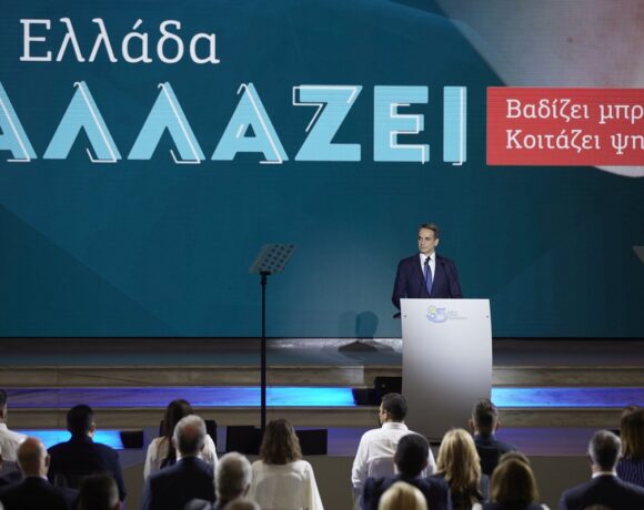 PM Revises Upward Greece’s 2021 Economic Growth Forecast to 5