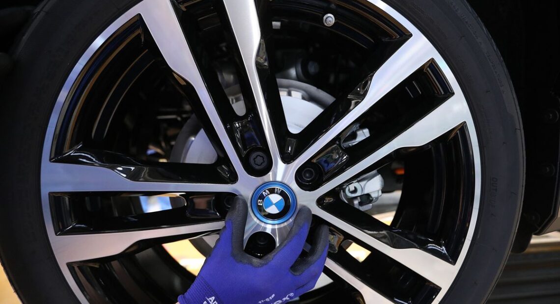 Bmw: Θα προμηθεύεται ατσάλι που παράγεται από υδρογόνο και πράσινη ενέργεια
