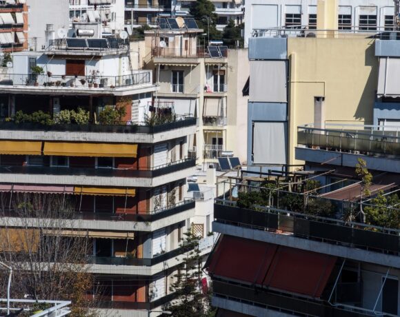 Ακίνητα: Οι προοπτικές ανάκαμψης και η «νάρκη» λόγω αυξήσεων στα υλικά κατασκευής