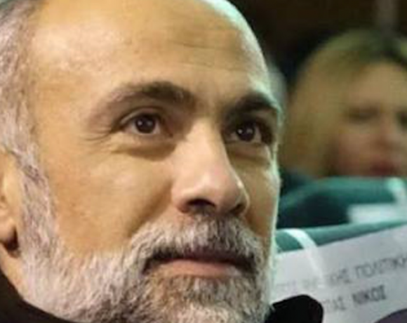 Διαφοροποίηση Μελαχρινού!
